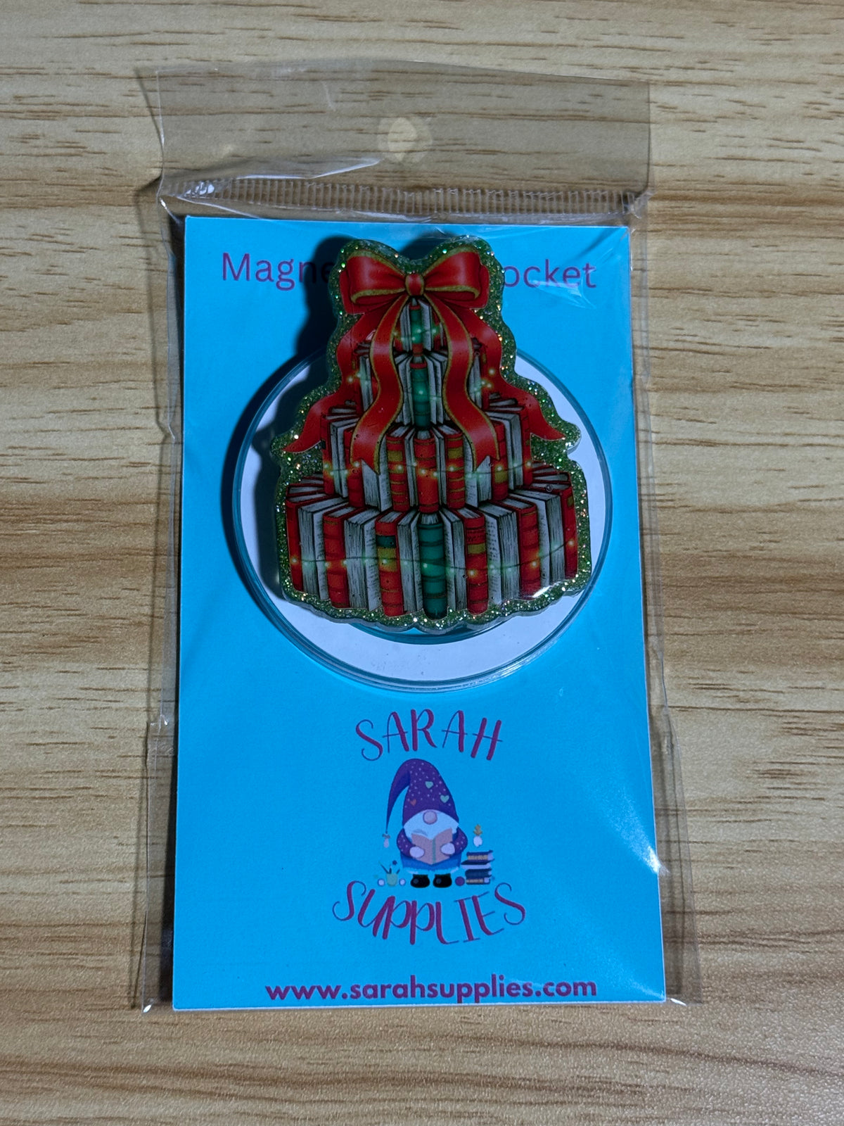 Kindle MagSafe Grip - Christmas Tree Of Books